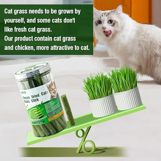 225g Cat Grass Teething Stick, Delicious Cat Treat Snack Edible Cat Chew Toy for Teeth Cleaning and Hairball Removal in Cats