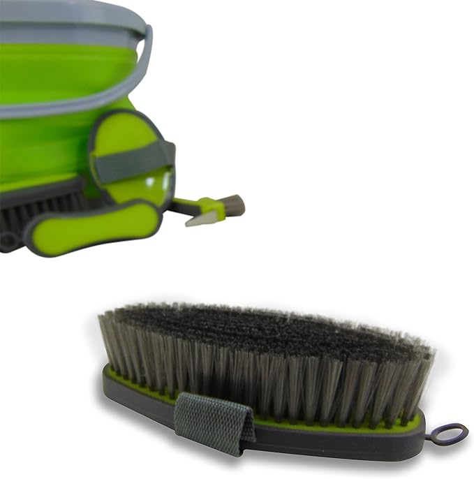 Collapsible Grooming Kit 10 Liter Bucket and 5 Grooming Tools - By Southwestern Equine (Lime Green)